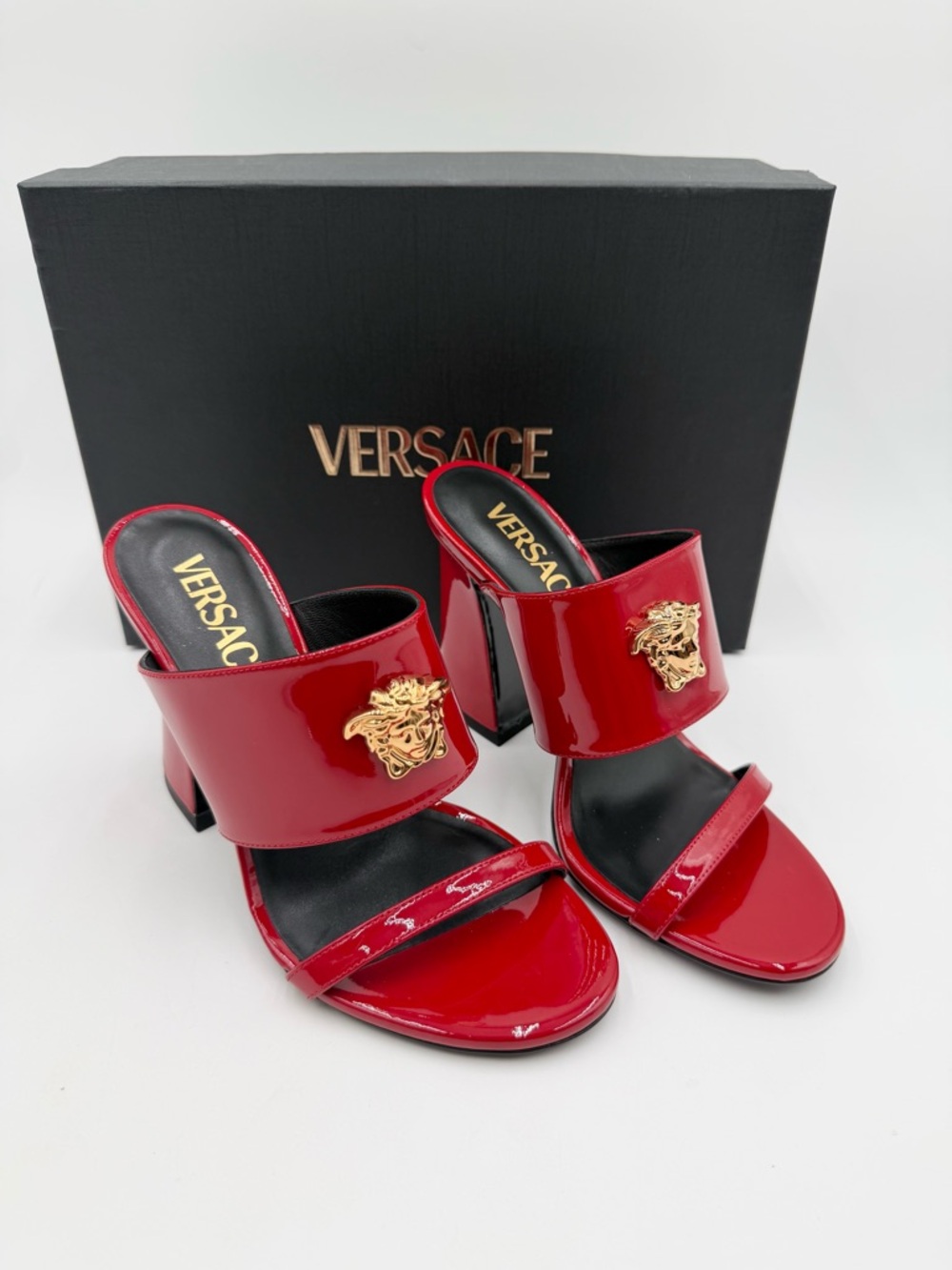 Versace Heeled Medusa Shoes - 36